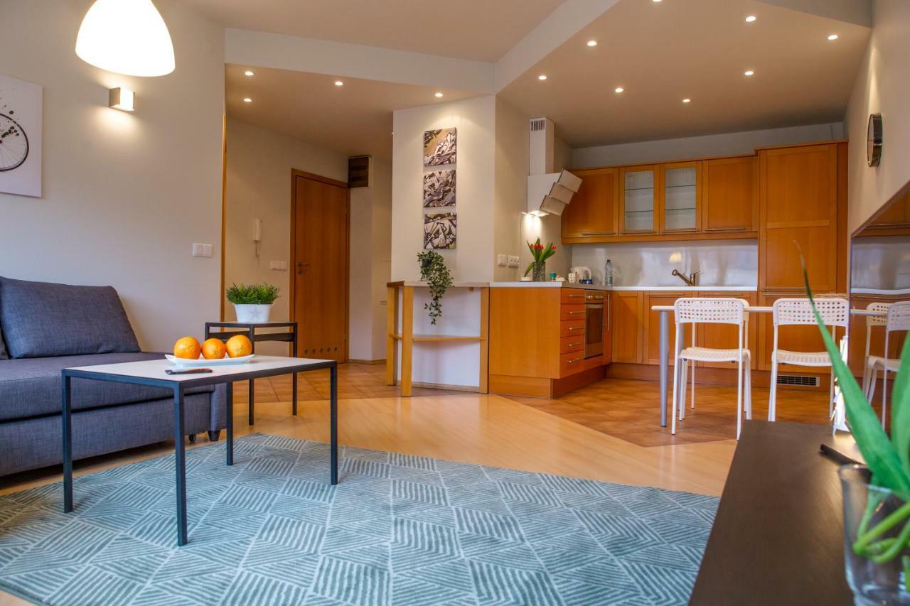 ורשה Apartament New Praga Near To Metro, Free Parking מראה חיצוני תמונה